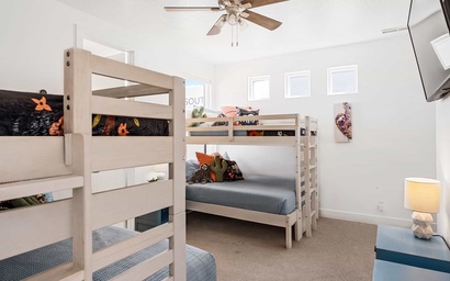 Attitude Adjustment Retreat 33