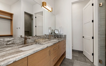 Lula Bay Lagoon House 55