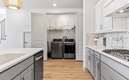 Pier 43 at Desert Color 22