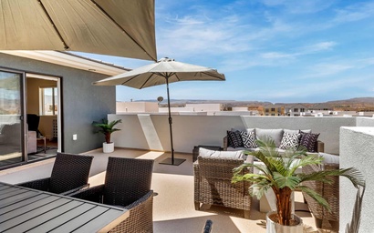 Chillin Out Maxin #96 3