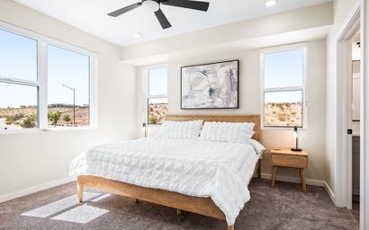Lagoon Desert Retreat 5