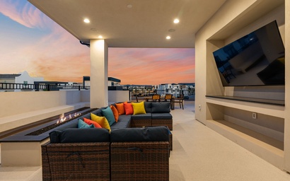 Lula Bay Lagoon House 7