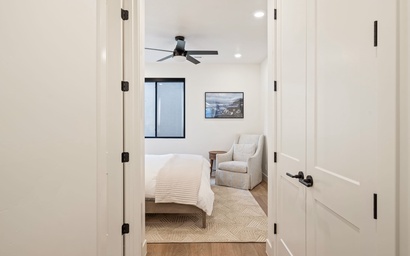 Vinnie's Beach House 32