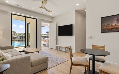 Barefoot Beach Bungalow 38