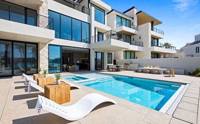 Lagoon Life Beach House 63