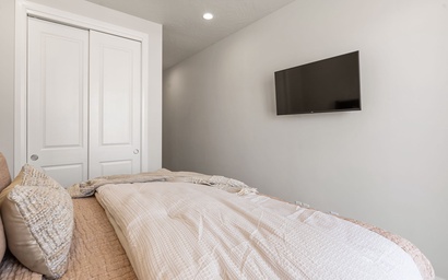 The Crash Pad 40
