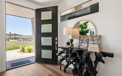 The Sapphire Blanc 12