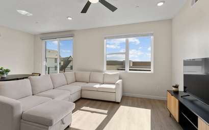 Cactus Blossom Oasis 15