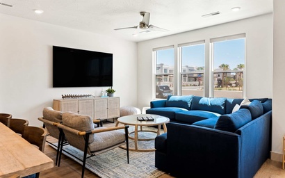 Pier 43 at Desert Color 6