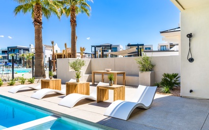 Lagoon Life Beach House 61