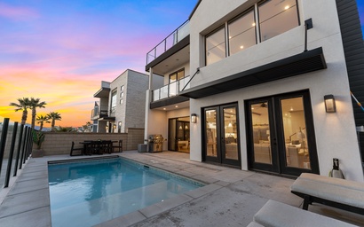 Vinnie's Beach House 52