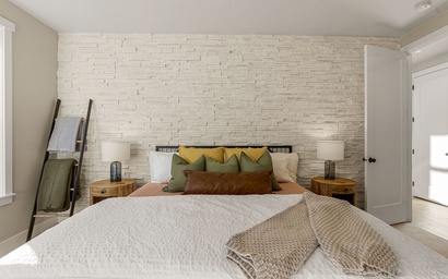 Southwest Manor 8