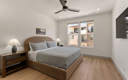 Luxury Rental at Desert Color 18