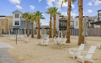 Blue Sky Oasis 39