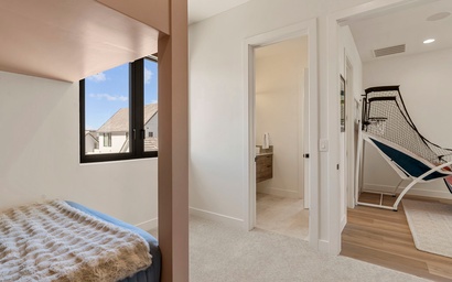 Lula Bay Lagoon House 59