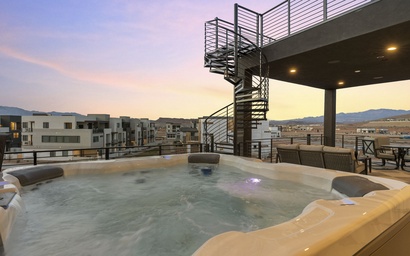 Pickleball Penthouse Resort 6