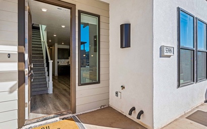 Mavericks Retreat 34