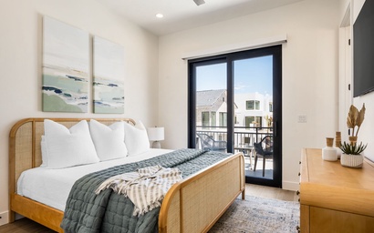 The Beach Front 2.0 42