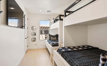 The Sanctuary at Desert Color 40