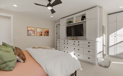 Southwest Manor 18