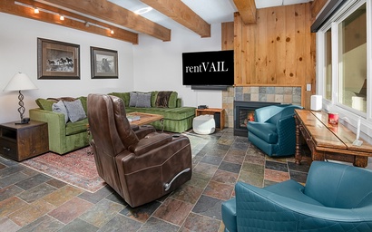 Vantage Point Condo 216 3