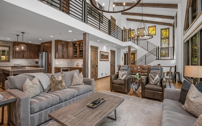 GreenHill Court Chalet 4