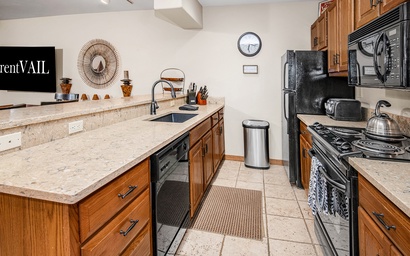 Townsend Place 205 7