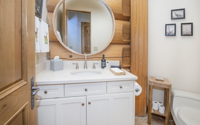 1319 Greenhill Court Vacation Home 10