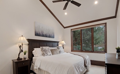 Seasons Lodge 206 10