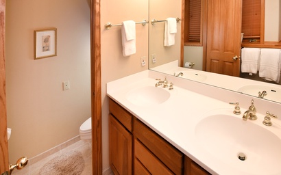 Glacier Court 1844 B 10