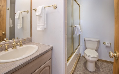 Vantage Point Condo 314 10