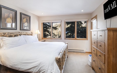 Townsend Place 205 8