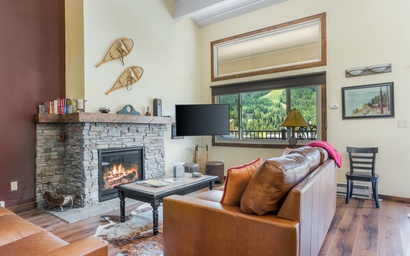 Vantage Point Condo 411 2