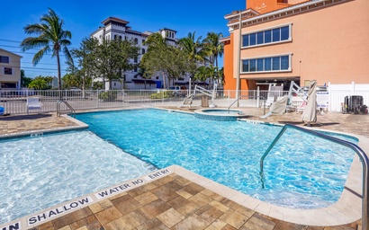 Madeira Bay Resort II - 309 4