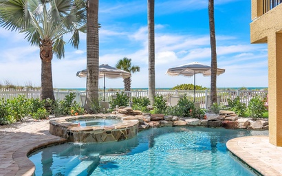 Hidden Treasure Beach House 3