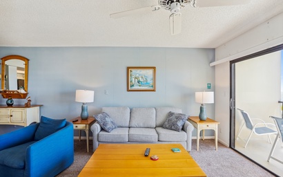 Land's End 10-305 Beach Front 4