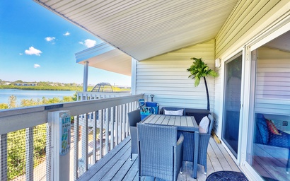 The Intercoastal #209 - Intercoastal Escape