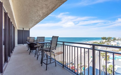 Mansions By The Sea 905B - Premier