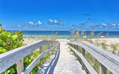 Land's End 9-301 Beach Front-Premier 4