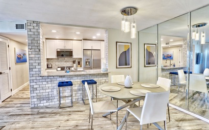 Land's End 1-206 Bay Front-Premier