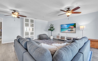 El Mar Townhome - Unit D 6