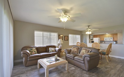 Land's End 8-306 Beach Front - Premier 6