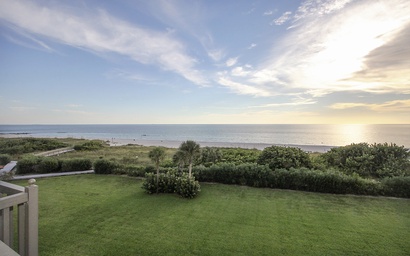 Land's End 10-302 Beach Front - Premier 2