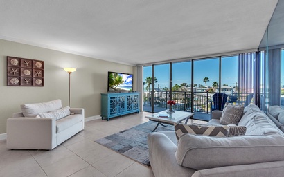 Mansions By The Sea 306A - Premier 6