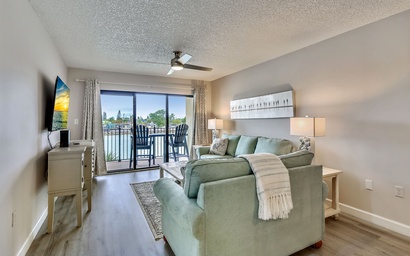 Land's End 4-202 Bay Front - Premier