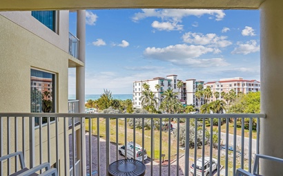Sunset Vistas 404N