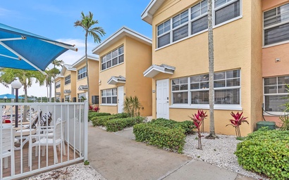 Barefoot Beach Resort A105 2