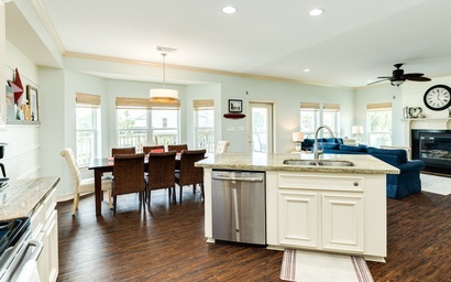 Beaches and Cream 10