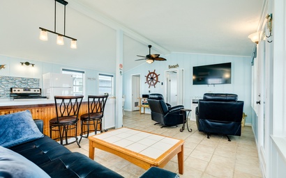 Palm Beach Bungalow 6