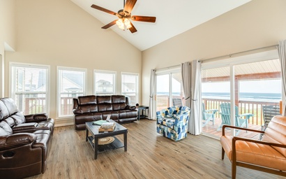 Sandy Beach Retreat 5